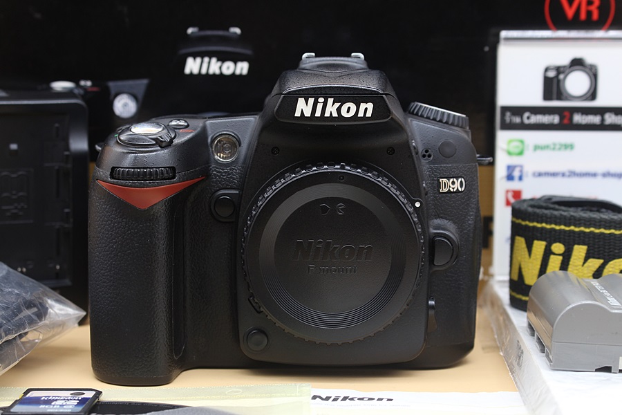 ขาย Body Nikon D90 สภาพสวย ชัตเตอร์ 42,xxx อดีตประกันศูนย์ อุปกรณ์ครบกล่อง  อุปกรณ์และรายละเอียดของสินค้า 1.Body Nikon D90 2.อดีตใบรับประกันศูนย์ 3.แท่นชาร