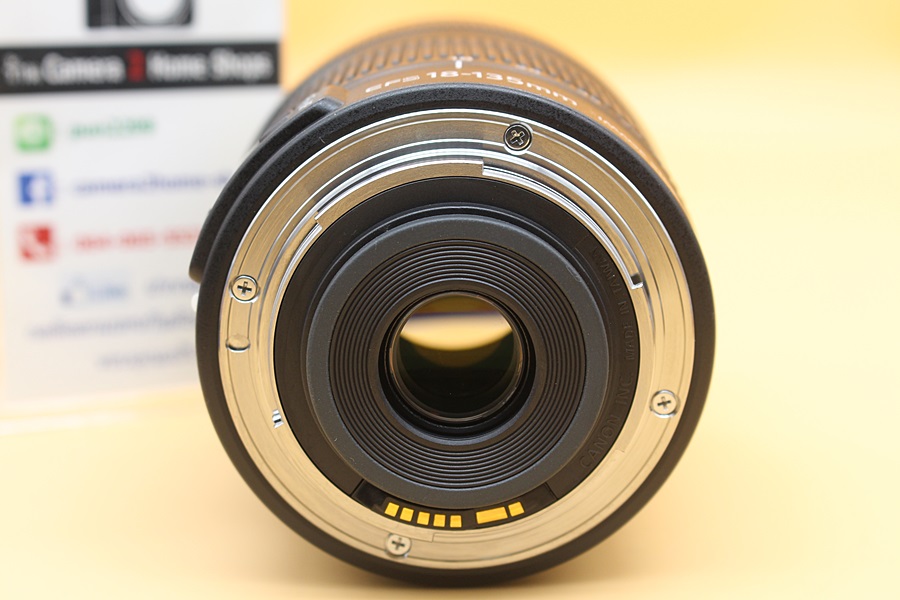 ขาย Lens Canon EF-S 18-135mm IS STM สภาพสวย ไร้ฝ้า รา ตัวหนังสือคมชัด   อุปกรณ์และรายละเอียดของสินค้า 1.Lens Canon EF-S 18-135 mm f/3.5-5.6 IS STM 2.ฝาปิดเ