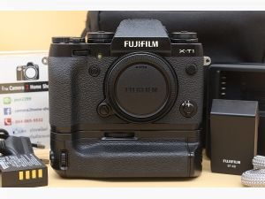 ขาย Body Fuji X-T1 + Battery Grip Fujifilm VG-X-T1(สีดำ) สภาพสวย อดีตร้าน เมนูไทย อุปกรณ์พร้อมกระเป๋า จอติดฟิล์มแล้ว  อุปกรณ์และรายละเอียดของสินค้า 1.Body 